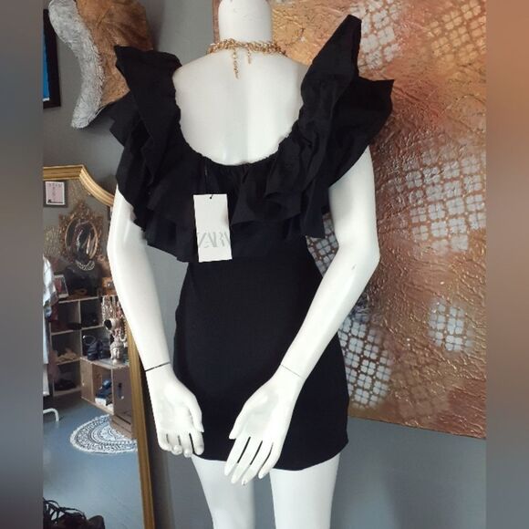 Zara NWT 100% Cotton Elegant Black Ruffled Mini Dress - Picture 2 of 10